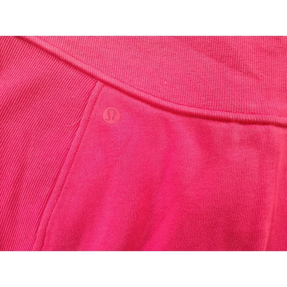 Lululemon Scuba High-Rise Mini Skirt Women's M Pink NWT Ribbed Waist NWT